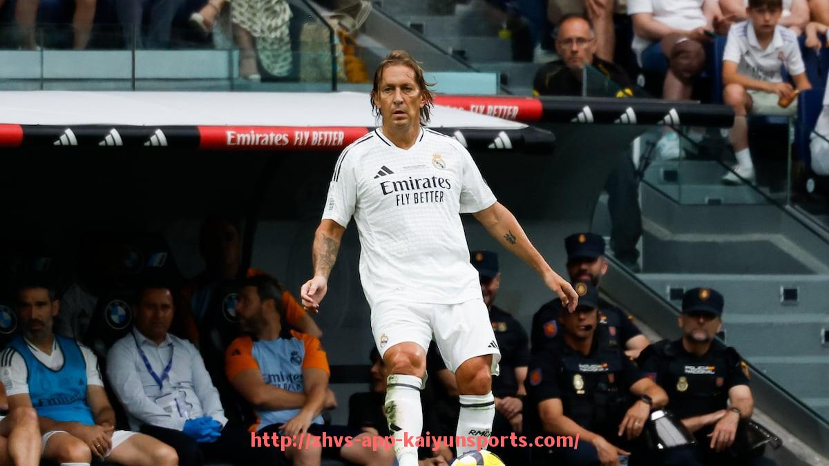 开云体育app下载-《实况足球15》中的英超球队与玩家反馈